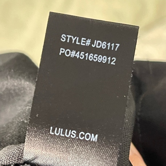 Lulu’s XS Black Stretchy Cutout and About Black Skater Dress - Picture 12 of 14
